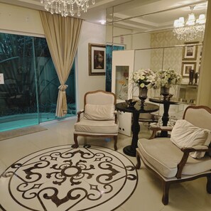 Interior - Your refuge in the heart of Bombinhas. (Bombinhas)