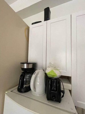 Kaffee und/oder Kaffeemaschine