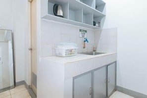 Room - MCP Transient near NAIA (Pasay)