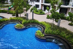 Outdoor pool - Urban Suite@Midhills Genting Highlands (Free WiFi) (Genting Highlands)
