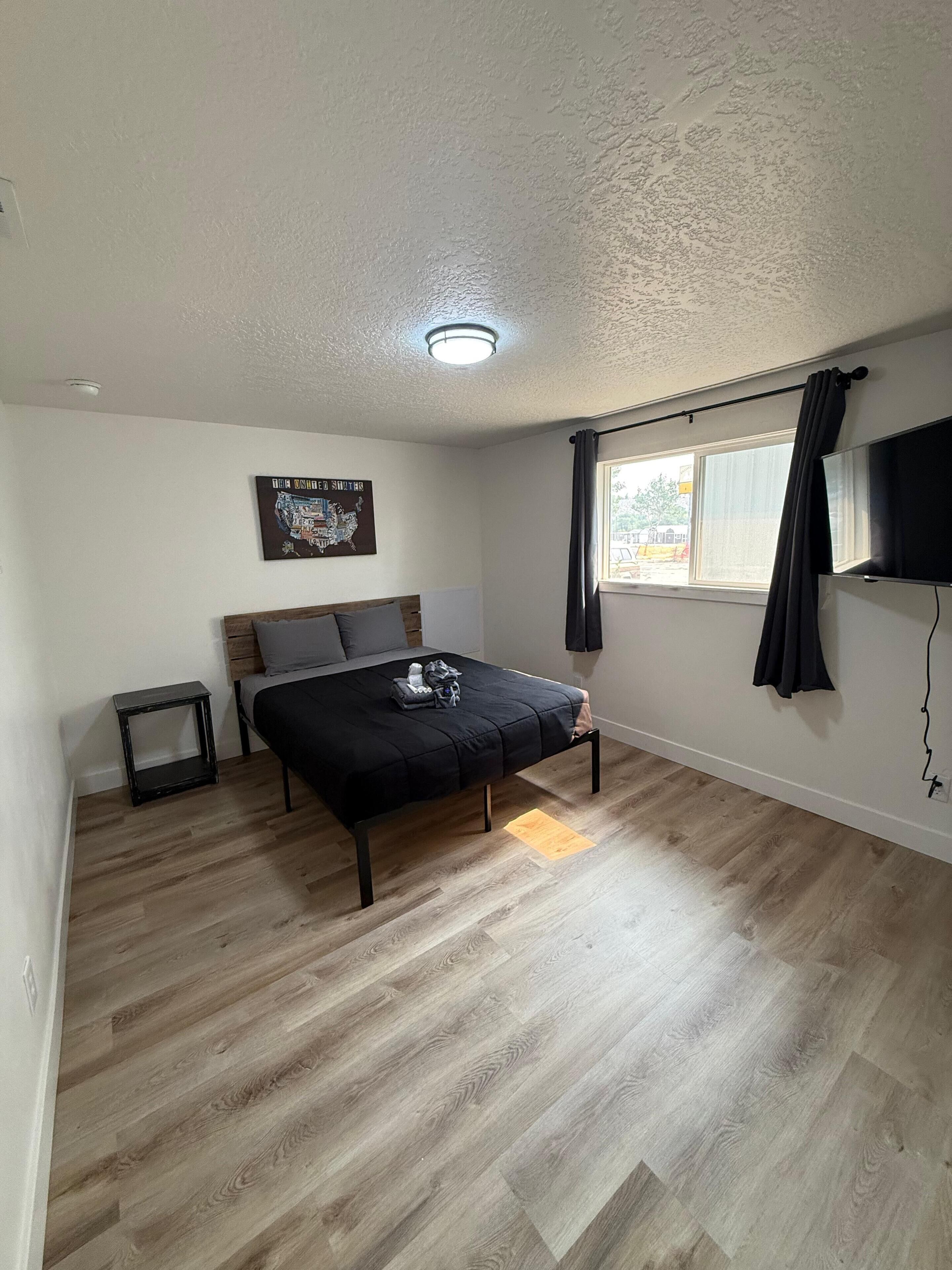 アパートメント 2 ベッドルーム キッチン | 遮光カーテン、WiFi (無 料)