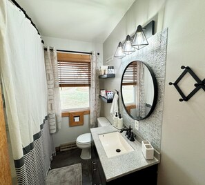 Handdukar, tvål och toalettpapper