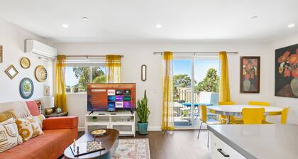 Entire 3BR/3Bth w Balcony 10 min to SD Gaslamp, DT