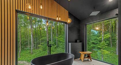 Luxury tree house inspired house located 5 miles from Ellicottville, NY