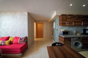 Interior - Amazing 2-bedroom apartment in Anza (Anza)