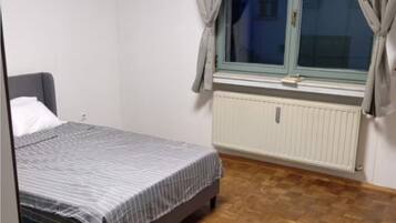 2 soverom, strykejern/-brett, wi-fi og sengetøy