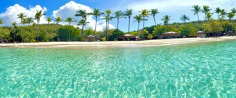 Remodeled house located on Water Island that can accommodate up to 6 guests