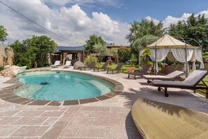 Pool - Entire condo in Trescore Balneario, Italy (Trescore Balneario)