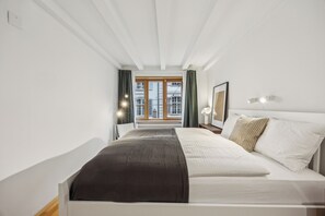 1 bedroom, iron/ironing board, Internet, bed sheets