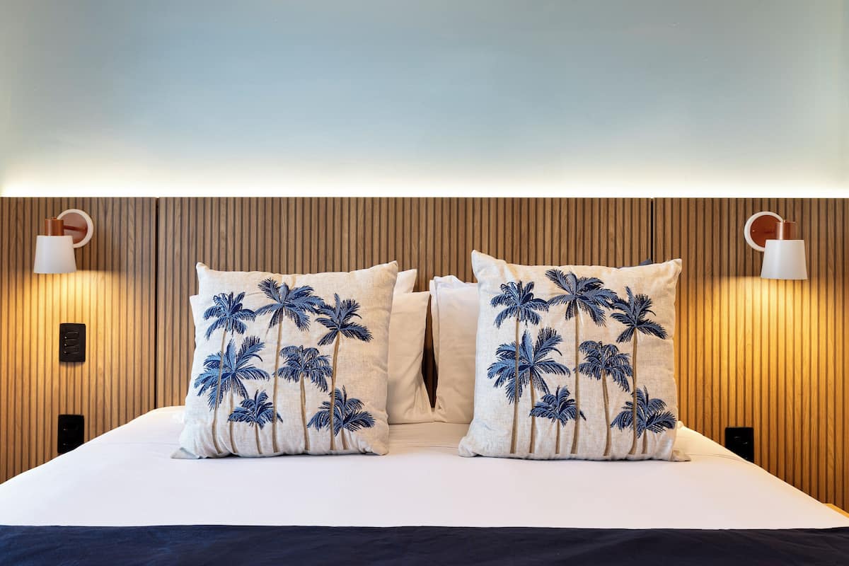 Habitación superior, 1 cama de matrimonio con sofá cama, vistas al patio, en la zona del patio