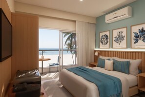 Deluxe Room, 1 Queen Bed with Sofa bed, Non Smoking, Ocean View
