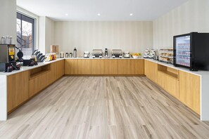 Desayuno continental incluido todos los días