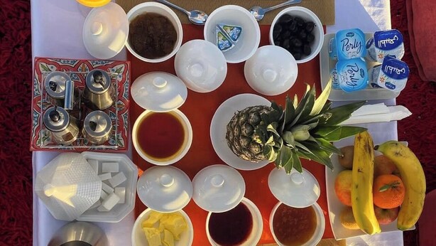 Desayuno buffet incluido todos los días 