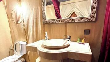 Shower, free toiletries, towels, soap