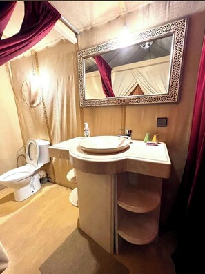 Shower, free toiletries, towels, soap