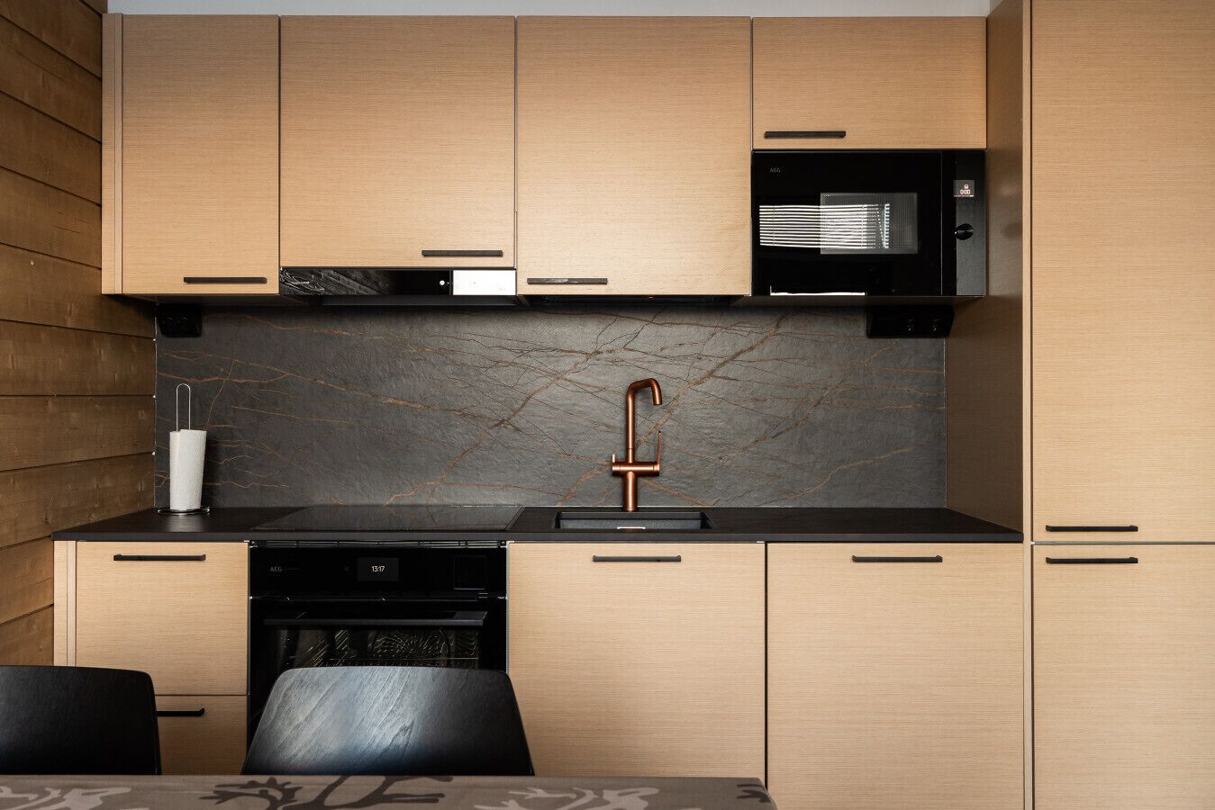 ثلاجة، ميكروويف، فرن، موقد طهي مسطح