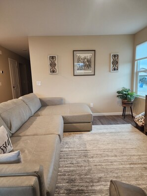 Smart TV, fireplace - Casita on Fore - Overlooking hole 4 on the Wickenburg Golf Club (Wickenburg)