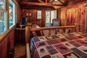 4 bedrooms, bed sheets
