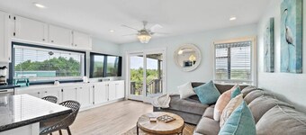 Cozy Bungalow with Pool, Pond & Spacious Deck