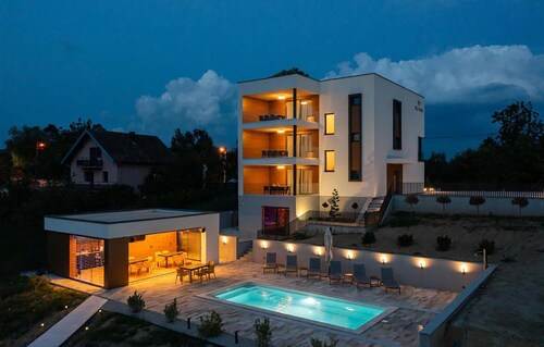 Stunning home in Sumecani with sauna