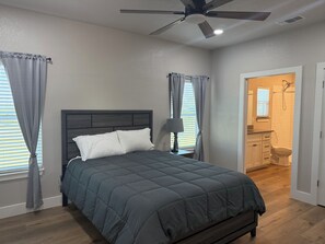 1 bedroom, free WiFi, bed sheets