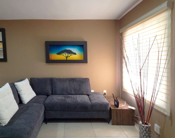 Casa estándar, 2 habitaciones | Área de sala de estar