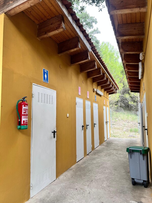 تجهيزات دش، مجففات شعر