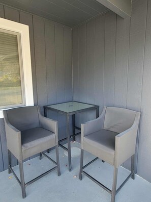 Property grounds - Tranquil 2-bedroom House w/Office Near Marina and Downtown Poulsbo (Poulsbo)