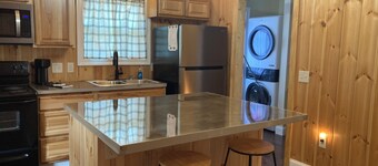 One bedroom cabin in Jefferson County, close to the Homochitto Forest.