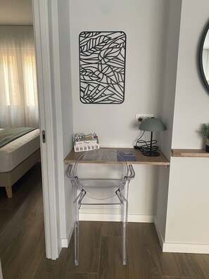 Comfort Apartment, City View | Living area - FLOPERW.CB (Málaga)