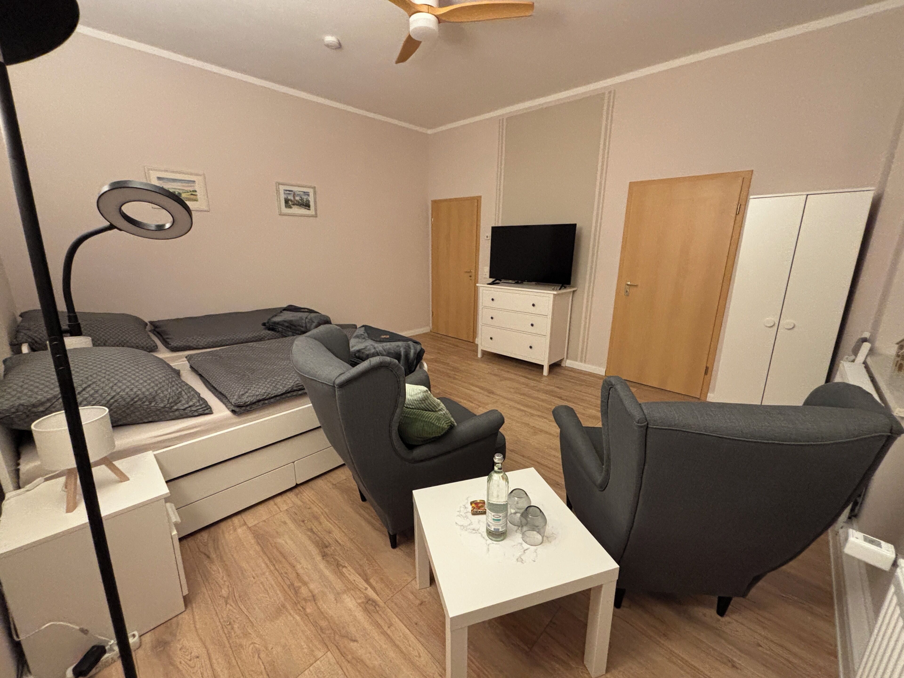 1 Schlafzimmer, WLAN, Bettwäsche