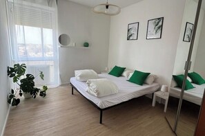 Strygejern/strygebræt, Wi-Fi, sengetøj