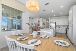 Dining - Top-Floor Babcock Ranch Condo Near Fort Myers • Pool, Golf, SW Florida (Punta Gorda)