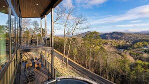 House (5 Bedrooms) | Interior - Modern Smoky Mountain Stay With Two Decks, Plunge Pool & Game Room Overlook Lodge by Avantstay (Sevierville)