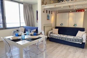 Dining - Alassio Centre, Ideal for Families (Alassio)