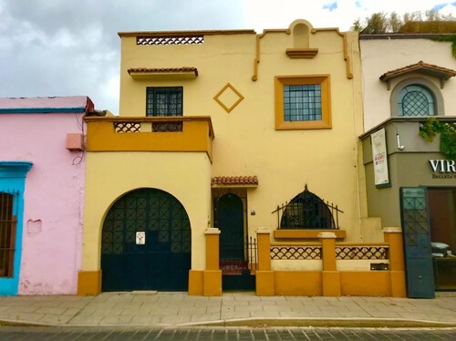 Full House in Oaxaca with Parking Two blocks from the Zócalo of Oaxaca!