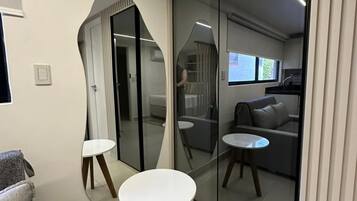 Basic Studio | Interior