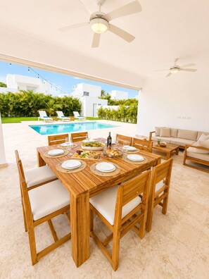 Outdoor dining - Seahaven | Pool, Rooftop, & Sleeps up to 7 (Sosúa)