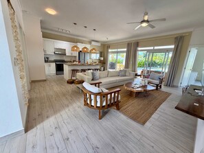 TV - Seahaven Villa in Oceanfront Comm Sosua Ocean Vill (Sosúa)