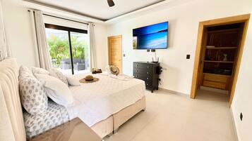 3 soveværelser, strygejern/strygebræt, weekendseng, Wi-Fi