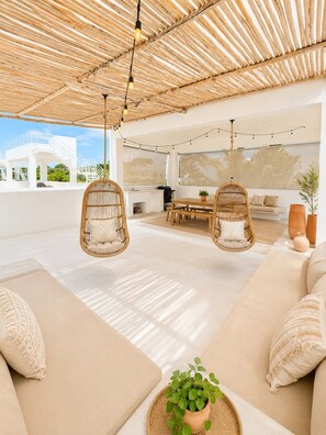 Outdoor dining - Boho Retreat |Pool Cabana, Terrace Lounge, Rooftop (Sosúa)