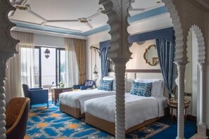 Cots/infant beds - Jumeirah Al Qasr Dubai (Dubai)