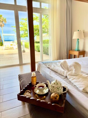 3 bedrooms, desk, iron/ironing board, travel cot - Ocean Haven Oceanfront in Sosua Ocean Village (Sosúa)