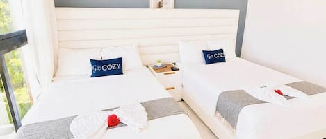 8 habitaciones, tabla de planchar con plancha, cuna de viaje y wifi
