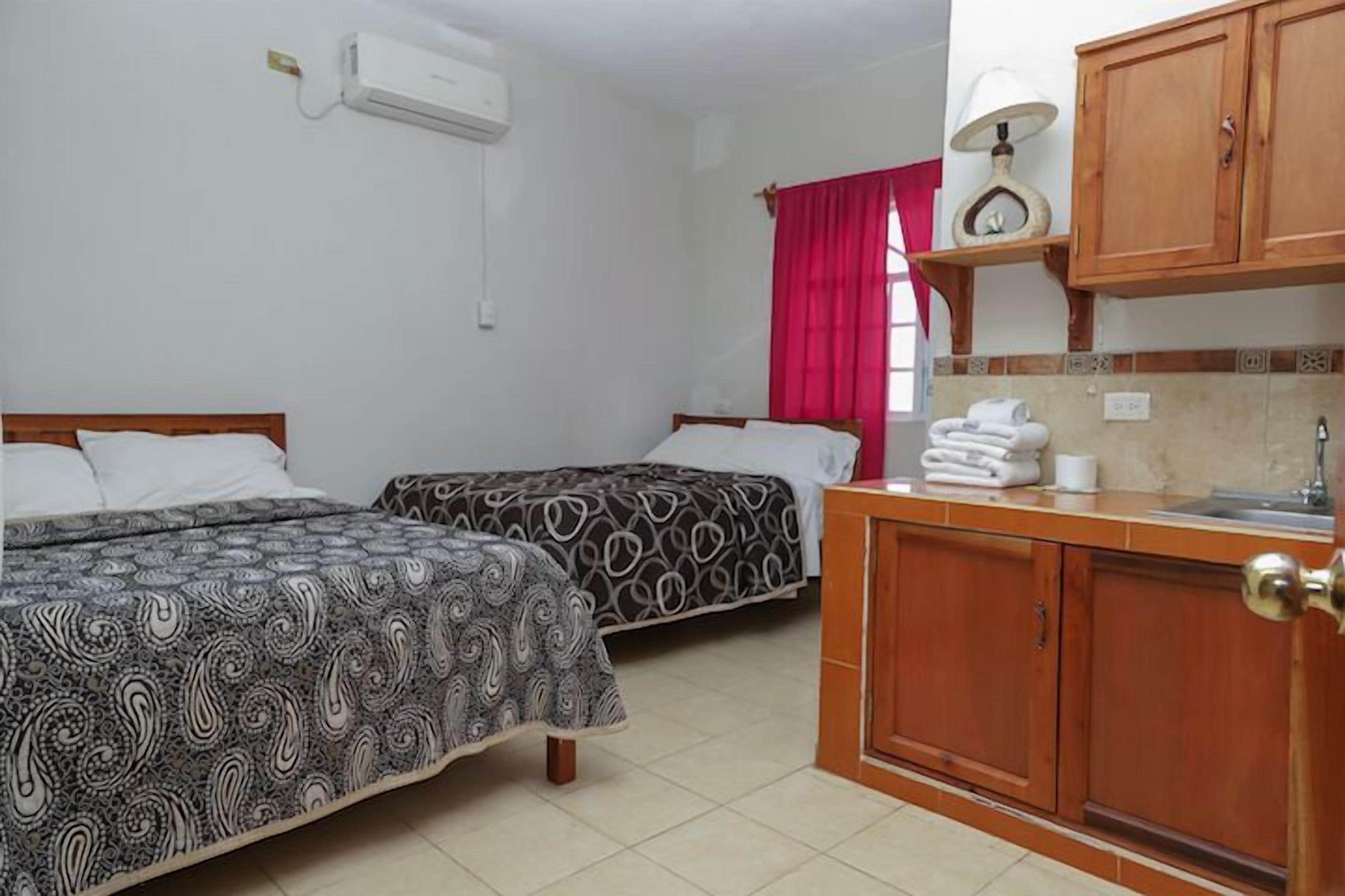 Family Quadruple Room | Free WiFi