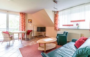 TV - Amazing apartment in Röbel with WiFi (Röbel)