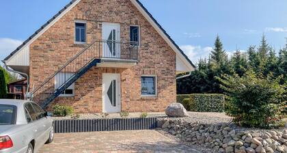 Atemberaubende 2-Zimmer-Wohnung in Röbel