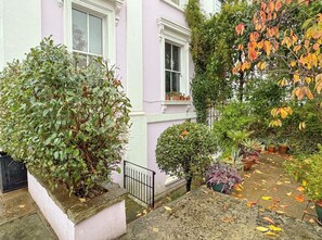 Property grounds - Cosy Notting-hill Townhouse Gem (London)