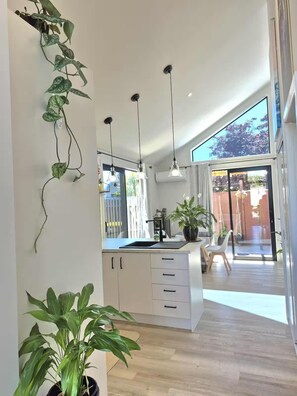 Interior - Amie's Charming Villa (Tauranga)