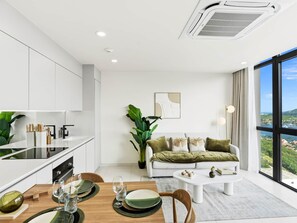 TV - D425 - Cosy 1 Bedroom with Lagoon View (Sint Maarten)